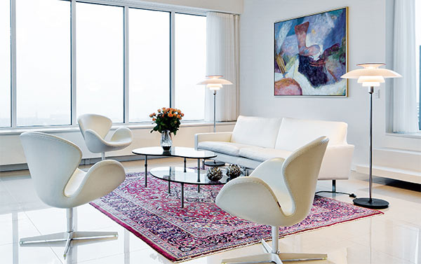 lp-floor-eblast-april2017-feature